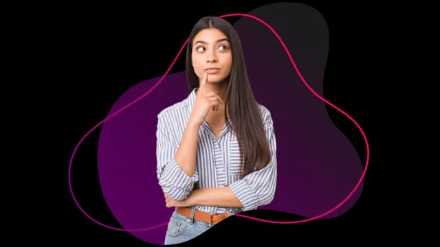 uma profissional de RH tem dúvidas sobre férias coletivas