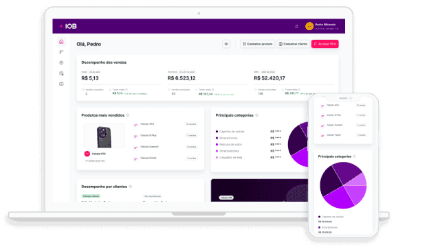 Tela inicial do sistema IOB PME em um notebook e um celular